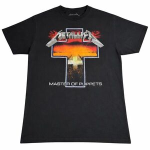 Metallica Master Of Puppets Black t shirt in size Large